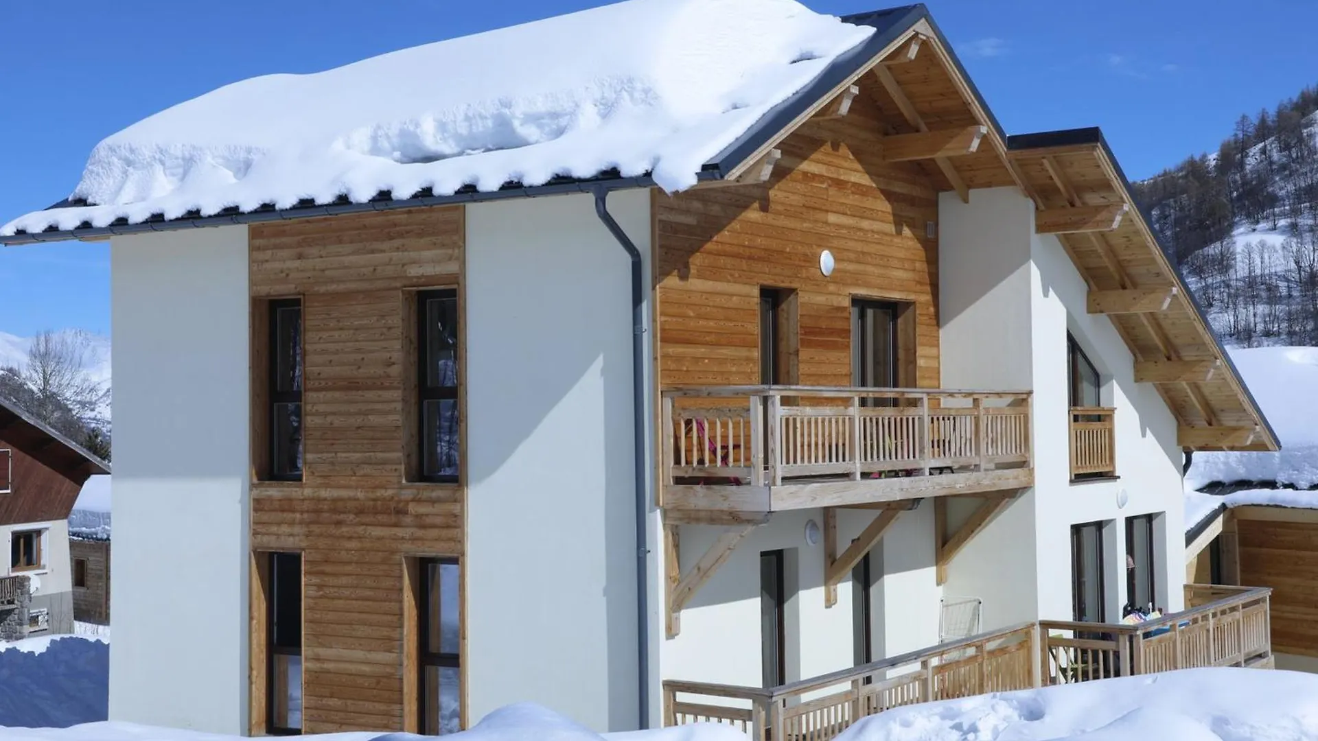 Appartement 3 Pieces 4 Pers, 3 Etoiles, Expose Sud Avec Terrasse - Valloire, A Proximite Des Pistes - Fr-1-263-338