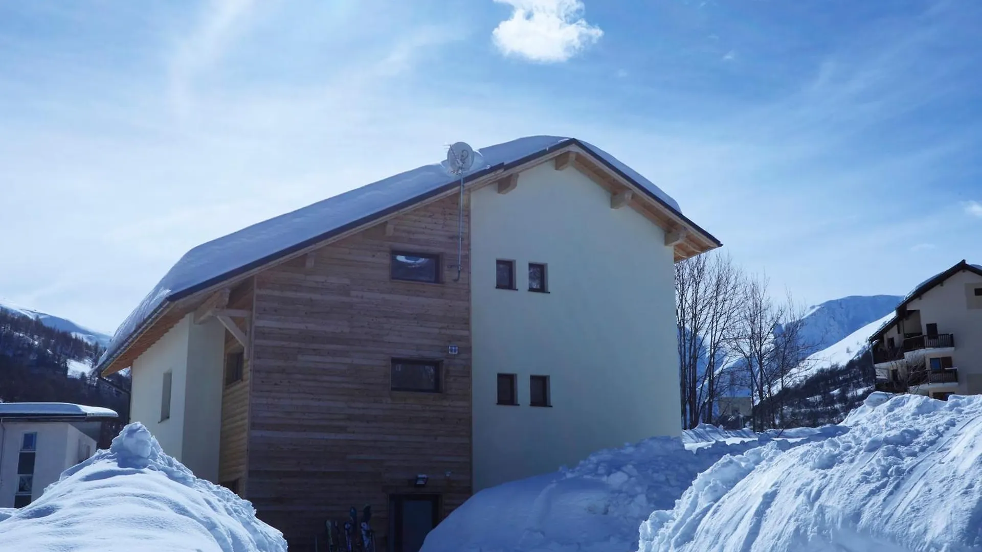 Apartment Appartement 3 Pieces 4 Pers, 3 Etoiles, Expose Sud Avec Terrasse - Valloire, A Proximite Des Pistes - Fr-1-263-338